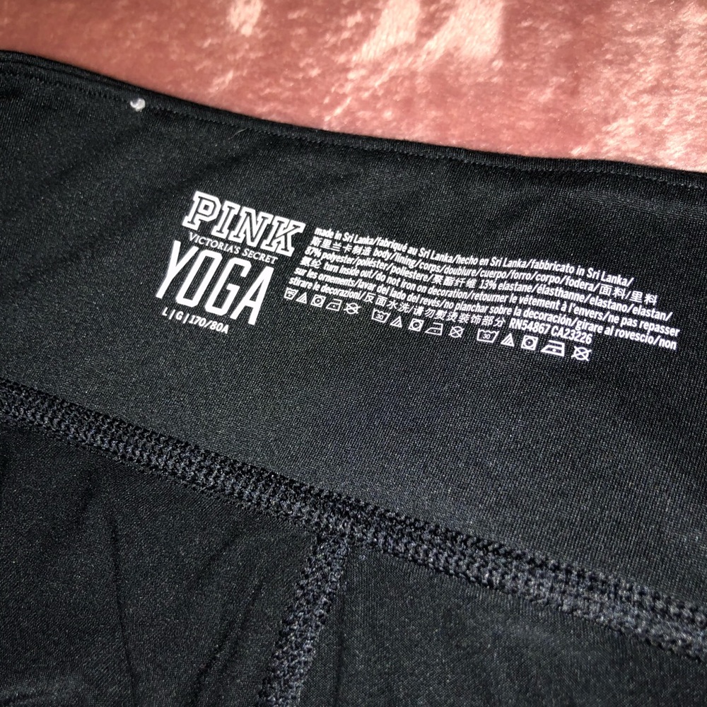 Like new PINK Yoga Leggings! - Picture 5 of 6